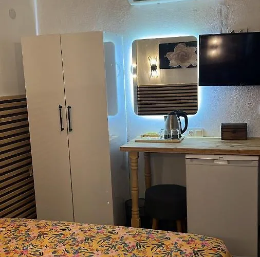 Cakir's Apartmanhotel Çeşme